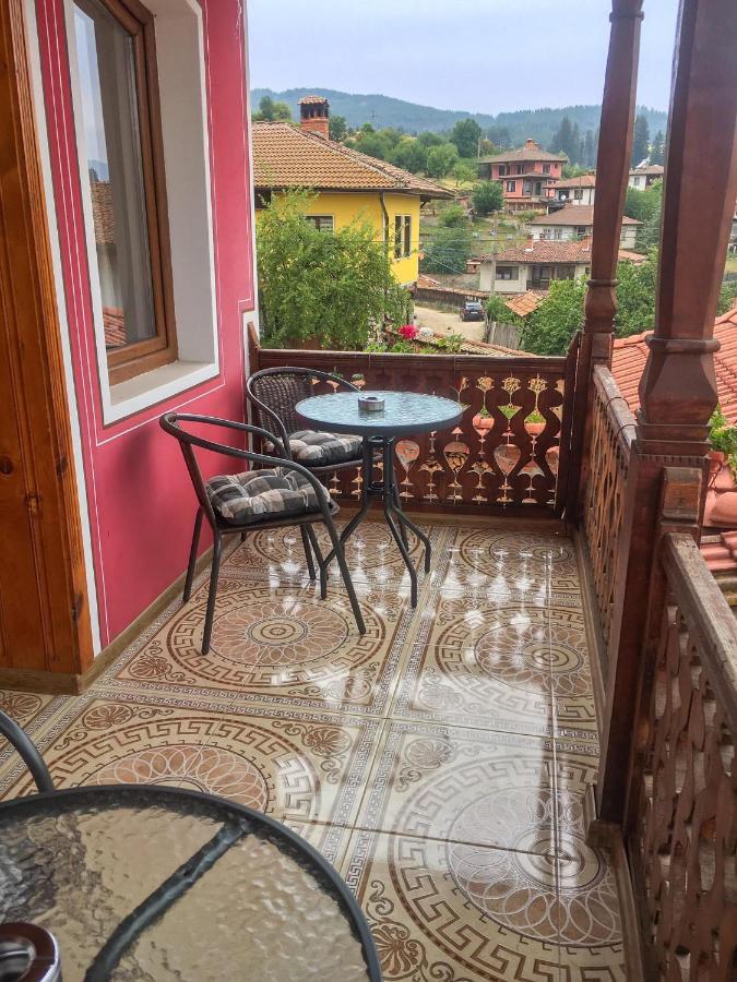 Стаи За Гости Бащино Огнище Koprivshtitsa Exterior photo